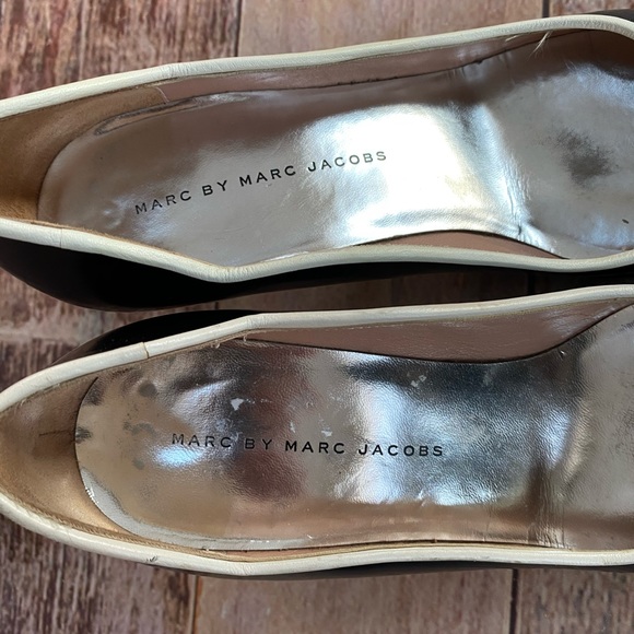 Marc by Marc‎ Jacobs black leather pumps size 38 - Picture 3 of 9